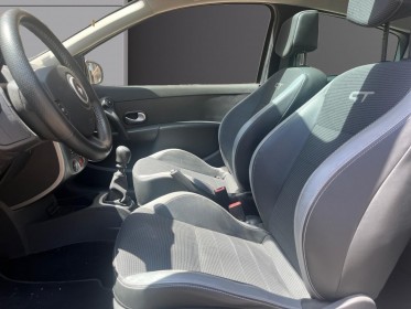 Renault clio iii dci 105 eco2 gt - garantie 12 mois occasion cannes (06) simplicicar simplicibike france