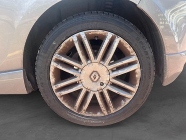 Renault clio iii dci 105 eco2 gt - garantie 12 mois occasion cannes (06) simplicicar simplicibike france