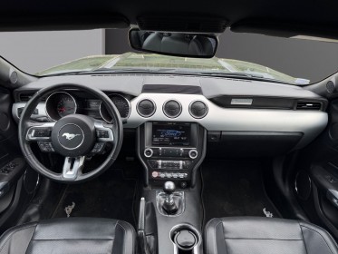 Ford mustang fastback 2.3 ecoboost 317ch caisse 137 000kms  ligne ford racing camera de recul suivi complet occasion...