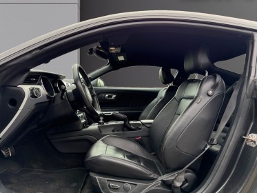 Ford mustang fastback 2.3 ecoboost 317ch caisse 137 000kms  ligne ford racing camera de recul suivi complet occasion...