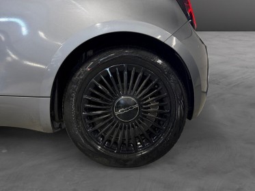 Fiat 500 nouvelle e 118 ch icône carplay/grande batterie occasion simplicicar magny-en-vexin simplicicar simplicibike france