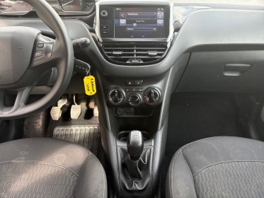 Peugeot 208 90ch bvm5 active/ climatisation/ idéal jeune permis occasion simplicicar orgeval  simplicicar simplicibike france