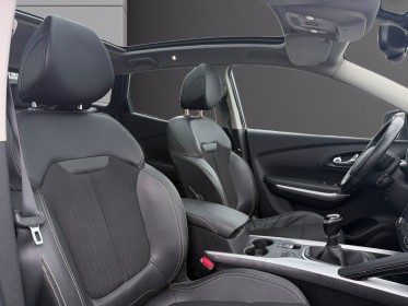 Renault kadjar tce 130 energy intens - faible km - caméra de recul - gps - détecteur angle mort - rég/lim de vitesse...