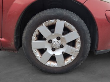 Citroen c3 1.4i 16v 90 ch exclusive - garantie 12 mois occasion simplicicar brest simplicicar simplicibike france