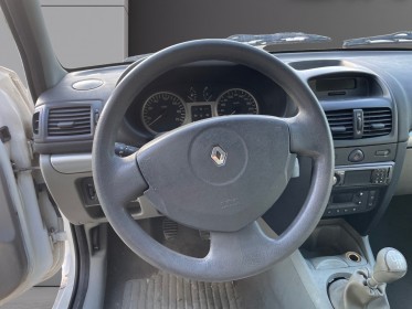 Renault clio 1.6i 16v privilège occasion  simplicicar nice - pfvauto simplicicar simplicibike france