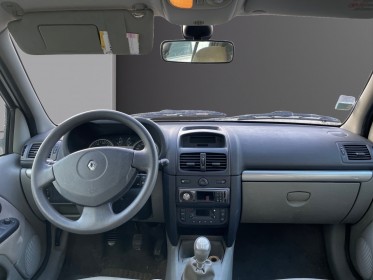 Renault clio 1.6i 16v privilège occasion  simplicicar nice - pfvauto simplicicar simplicibike france