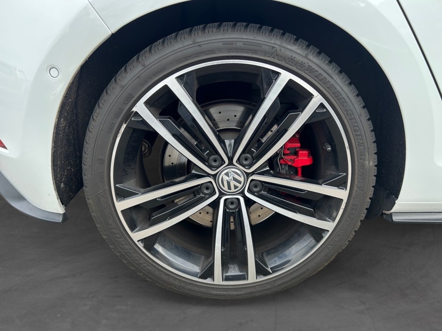 VOLKSWAGEN d'occasion GOLF 2.0 TSI EVO 245 GTI PERFORMANCE DSG7 de