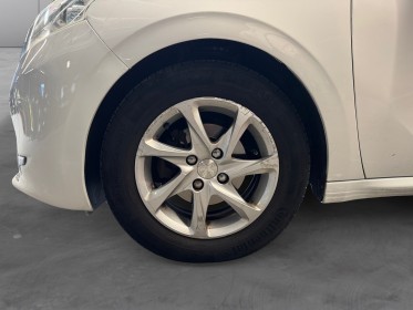 Peugeot 208 1.6 e-hdi 92ch bvm5 style occasion simplicicar pau simplicicar simplicibike france