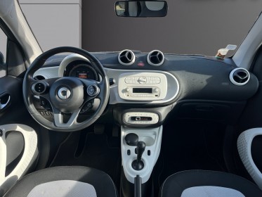 Smart fortwo coupe 1.0 71 ch ss ba6 passion bluetooth entretien complet occasion simplicicar toulouse nord simplicicar...