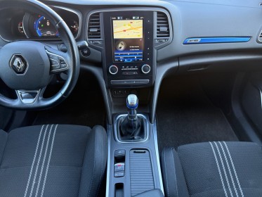 Renault megane iv berline tce 130 energy intens garantie 12 mois occasion simplicicar toulon est simplicicar simplicibike...