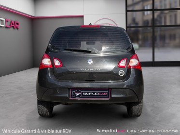 Renault twingo ii 1.2 lev 16v 75 eco2 purple climatisation bluetooth garantie 12 mois occasion simplicicar les...
