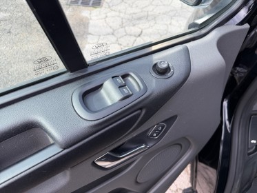 Ford transit custom kombi l2h1 130 bva 9 places attelage tpmr - garantie 12 mois occasion simplicicar nimes - rb auto...