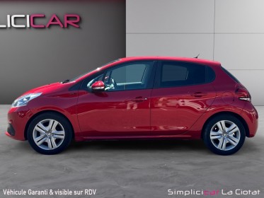Peugeot 208 puretech 82ch ss bvm5 signature garantie 12 mois occasion simplicicar la ciotat simplicicar simplicibike france