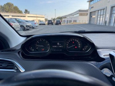 Peugeot 208 1.2 puretech 82ch bvm5 allure garantie 12 mois occasion simplicicar la ciotat simplicicar simplicibike france