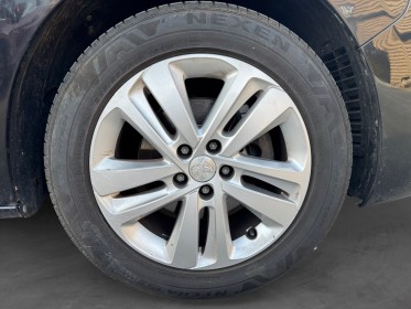 Peugeot expert fourgon gn tole standard bluehdi 180 ss eat8 - 9 places - carplay - caméra de recul - suivi à jour -...