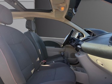 Renault twingo ii 1.2 16v 75 dynamique toit ouvrant occasion simplicicar toulouse nord simplicicar simplicibike france