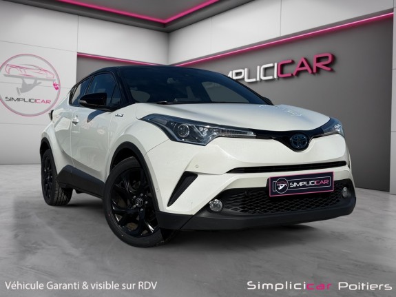Toyota c-hr hybride 122h graphic entretien toyota radar av ar caméra de recul garantie 12 mois occasion simplicicar poitiers...