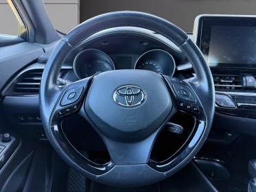 Toyota c-hr hybride 122h graphic entretien toyota radar av ar caméra de recul garantie 12 mois occasion simplicicar poitiers...
