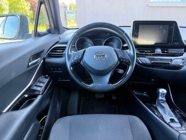 Toyota c-hr hybride 122h graphic entretien toyota radar av ar caméra de recul garantie 12 mois occasion simplicicar poitiers...
