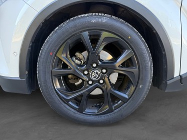 Toyota c-hr hybride 122h graphic entretien toyota radar av ar caméra de recul garantie 12 mois occasion simplicicar poitiers...