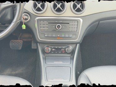 Mercedes classe cla shooting brake 220 cdi radar av/ar sièges chauffants clim auto garantie 12 mois occasion barberey...