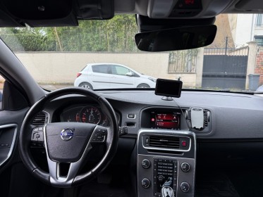 Volvo v60 t3 152 ch geartronic 6 momentum occasion simplicicar vaucresson simplicicar simplicibike france
