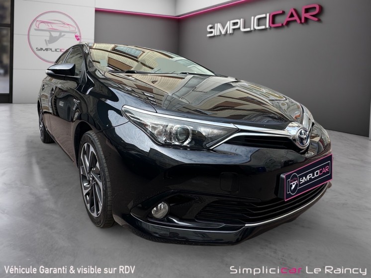Toyota auris hybride 136h executive entretiens a jour garantie 12 mois occasion simplicicar le raincy simplicicar...