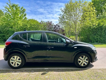 Dacia sandero tce 90 cvt expression apple carplay occasion simplicicar vaucresson simplicicar simplicibike france