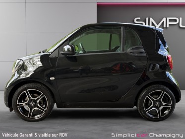Smart fortwo coupe 0.9 90 ch  ba6 prime-45730 kms-sieges cuir chauffant-toit panoramique-jantes alu 16 pouces occasion...
