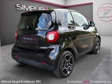Smart fortwo coupe 0.9 90 ch  ba6 prime-45730 kms-sieges cuir chauffant-toit panoramique-jantes alu 16 pouces occasion...
