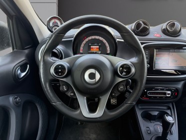 Smart forfour eq 82ch prime brabus sièges chauffants av/ar toit panoramique caméra garantie 12 mois occasion simplicicar...