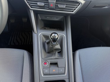 Seat leon 1.5 tsi 115 style camera de recul apple carplay garantie constructeur 01/2028 occasion simplicicar toulouse sud...