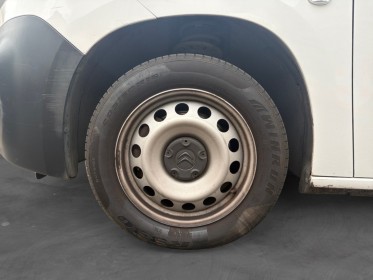 Citroen berlingo3 citroen berlingo 3, radar av/ar et latéral droit, carplay, garantie 12 mois occasion simplicicar villejuif...