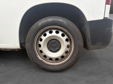 Citroen berlingo3 citroen berlingo 3, radar av/ar et latéral droit, carplay, garantie 12 mois occasion simplicicar villejuif...