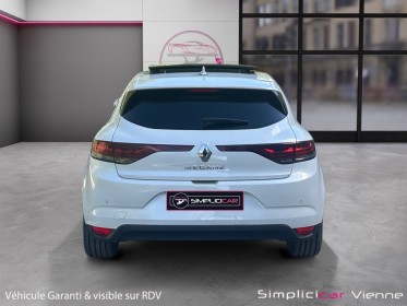 Renault megane iv berline blue dci 115 edc techno toit ouvrant garantie 12 mois occasion simplicicar vienne simplicicar...