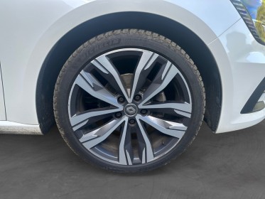 Renault megane iv berline blue dci 115 edc techno toit ouvrant garantie 12 mois occasion simplicicar vienne simplicicar...