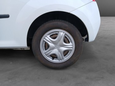 Renault twingo ii 1.5 dci 85 eco2 dynamique occasion parc voitures beauvais simplicicar simplicibike france