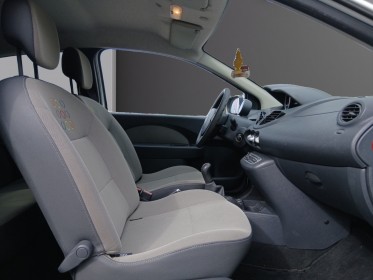 Renault twingo ii 1.5 dci 85 eco2 dynamique occasion parc voitures beauvais simplicicar simplicibike france