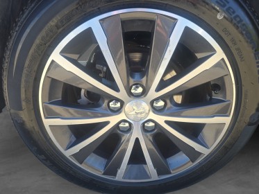 Peugeot 308 1.2 essence 110ch ss bvm5 série spéciale style kit distri neuf occasion avignon (84) simplicicar simplicibike...