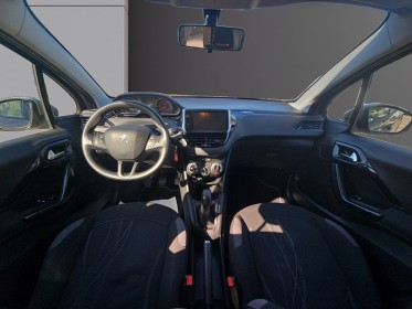 Peugeot 208 1.2 vti 82ch bvm5 active  kit distri neuf occasion avignon (84) simplicicar simplicibike france