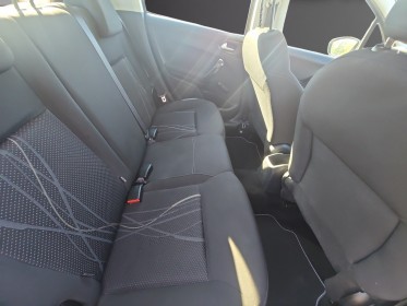 Peugeot 208 1.2 vti 82ch bvm5 active  kit distri neuf occasion avignon (84) simplicicar simplicibike france
