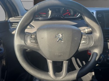 Peugeot 208 1.2 vti 82ch bvm5 active  kit distri neuf occasion avignon (84) simplicicar simplicibike france