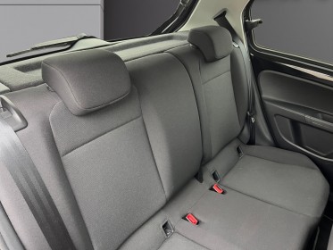 Volkswagen e-up! 2.0 electrique life plus caméra de recul line assist occasion simplicicar toulouse nord simplicicar...