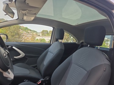 Ford ka 1.2 69 titanium - toit pano - radars - garantie occasion  simplicicar nice - pfvauto simplicicar simplicibike france