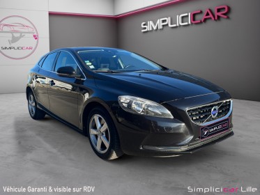 Volvo v40 business camera de recul /d2 120 momentum business geartronic a occasion simplicicar lille  simplicicar...