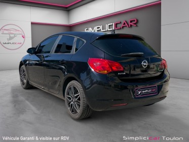 Opel astra 1.3 cdti 95cv fap ecoflex cosmo - suivi entretien - chaîne distri - garantie 12 mois occasion simplicicar toulon...