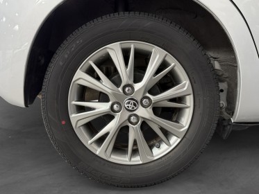 Toyota yaris mc2 110 vvt-i cvt dynamic business - caméra boite auto clim auto garantie 12 mois occasion simplicicar lyon...