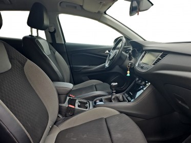 Opel grandland x 1.2 turbo 130 ch design line - carplay - camera de recul - lane assist - attelage amovible occasion...
