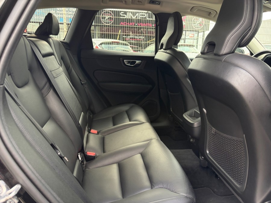 VOLVO d'occasion XC60 D4 190 MOMENTUM GEARTRONIC de 2018 Arras (62)﻿
