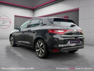 Renault megane iv berline blue dci 115 limited garantie 12 mois occasion simplicicar saint-omer simplicicar simplicibike france